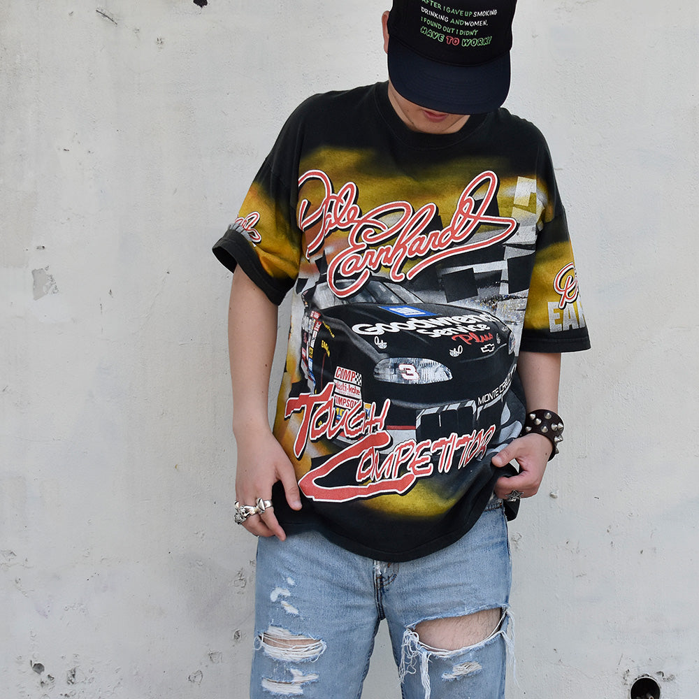 Y2K AOP！ CHASE authentics "Tough Competitor" レーシング Tシャツ USA製 250727H