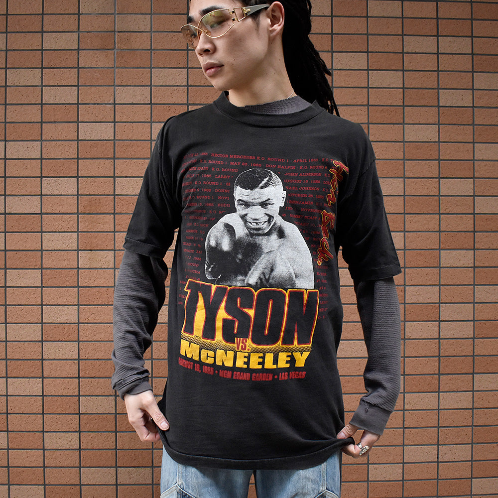 90's Mike Tyson vs. Peter McNeeley “He's Back“ Tシャツ 240313H