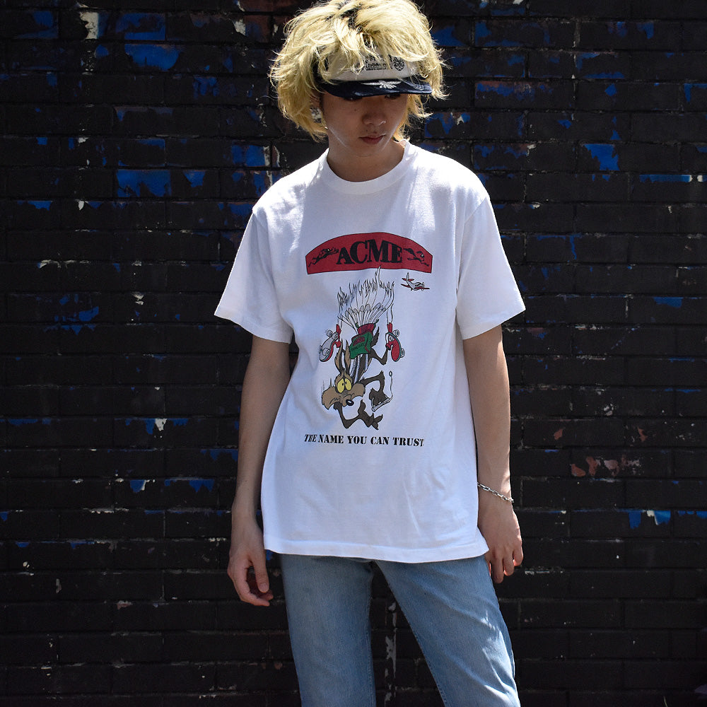 90's ACME CLOTHING Looney Tunes “Wile E. Coyote” 海外アニメ キャラ Tシャツ USA製 250702H