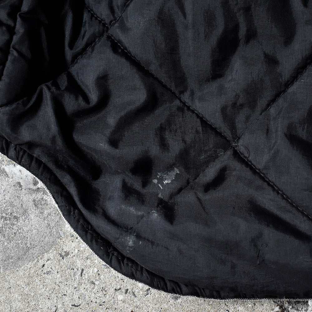 90's～ ダメージ！ ペンキ！ Carhartt  ダック ベスト キルティングライナー 240926H