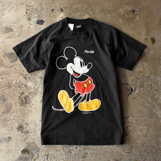 90's Disney “Mickey“ ブラック！ キャラ Tシャツ USA製 250821H