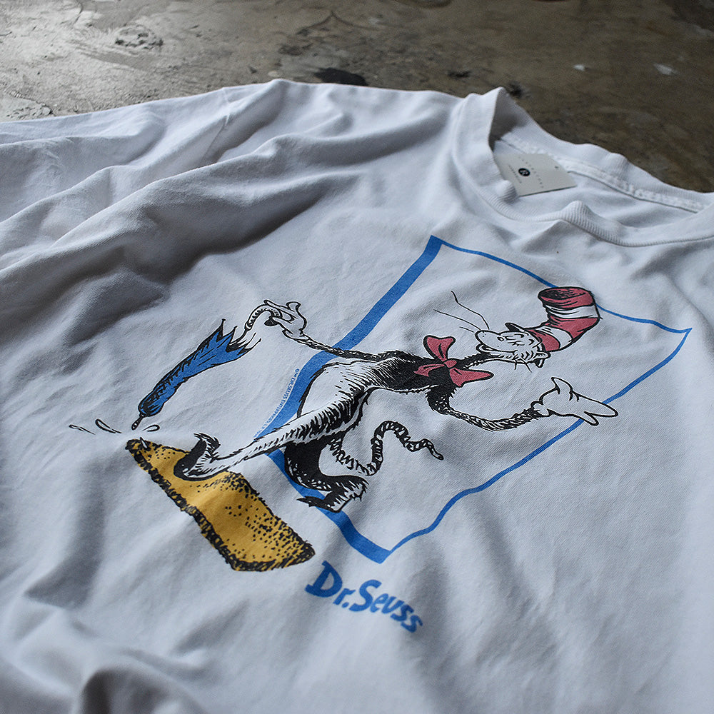 90's　Dr. Seuss/ドクター・スース ”The Cat in the Hat” Tee　230815H