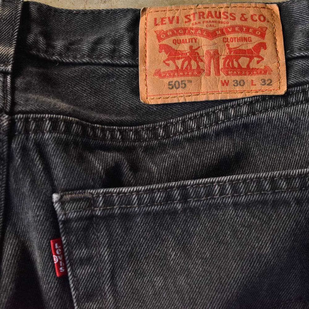 Levi's 505 ブラックデニムパンツ 240504