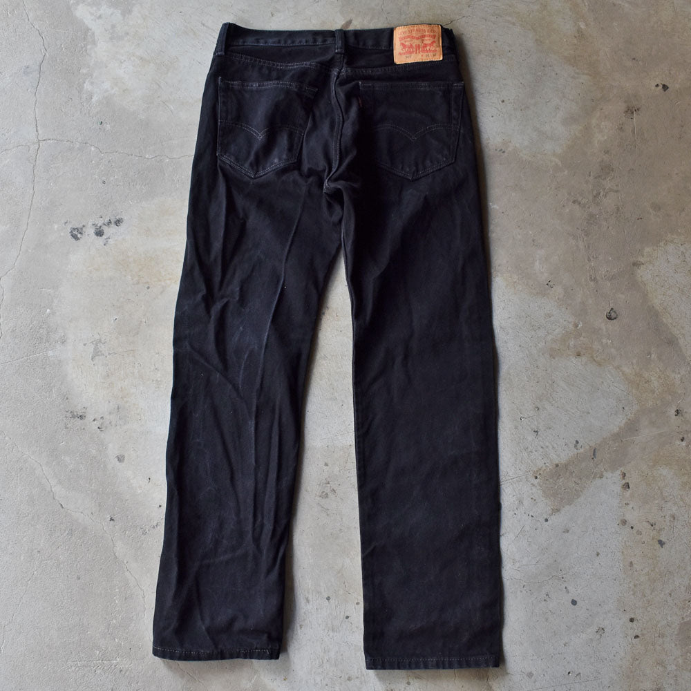 Levi's 505 ブラックデニムパンツ 240317