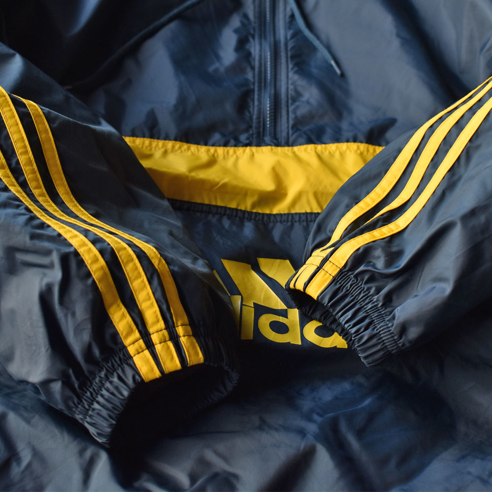 90’s adidas 裏地付き ハーフジップ ナイロンプルオーバー 240323