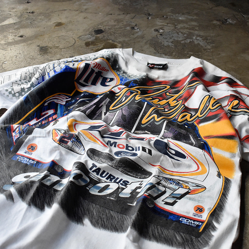 Y2K CHASE Authentics AOP！ Racing Tシャツ 240215H
