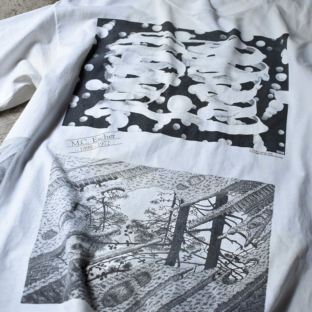 90's M.C.ESCHER マルチプリント！art Tシャツ USA製 240430H