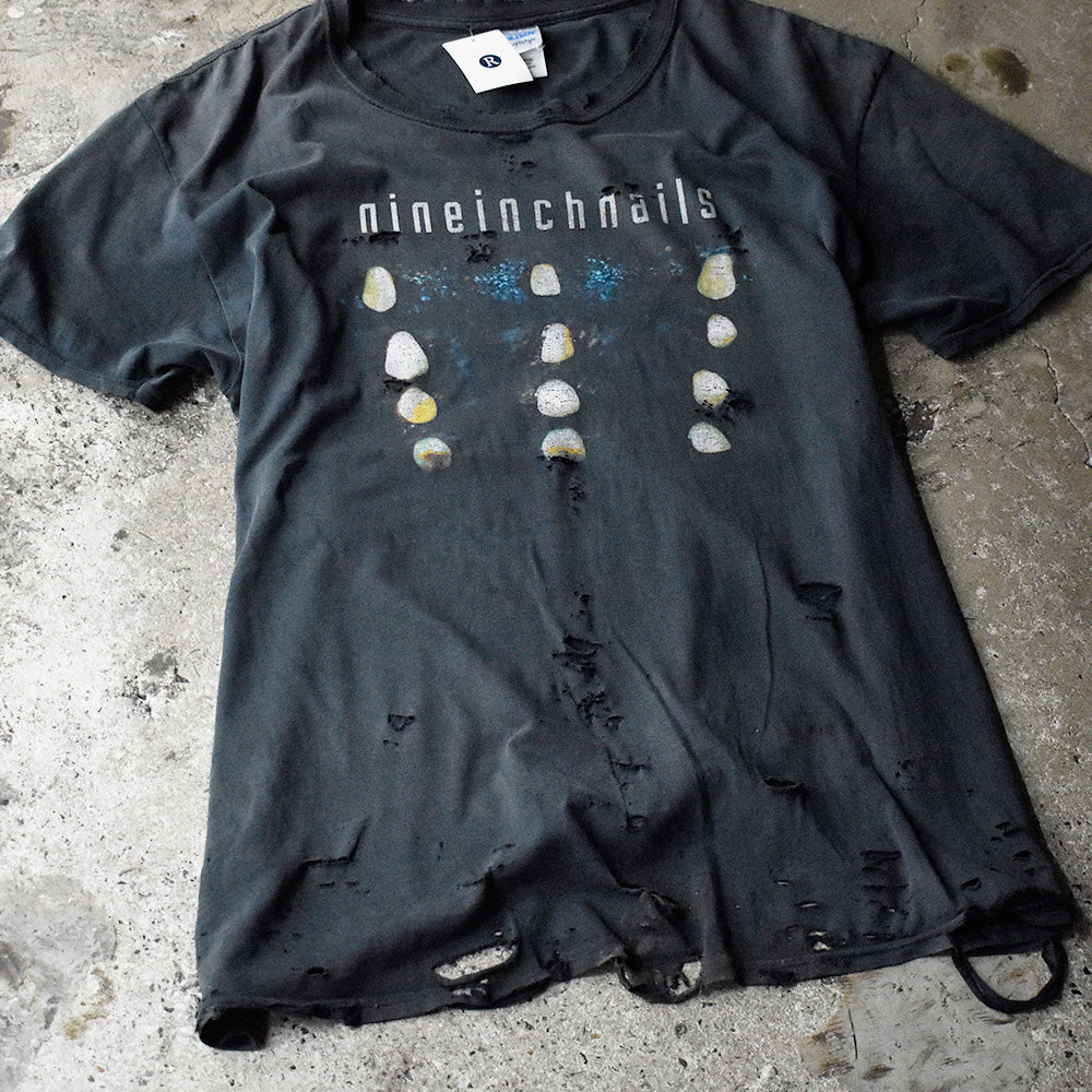 ナイン・インチ・ネイルズ Hesitation Marks グラフィック Tシャツ 2013年〜 ダメージ 古着