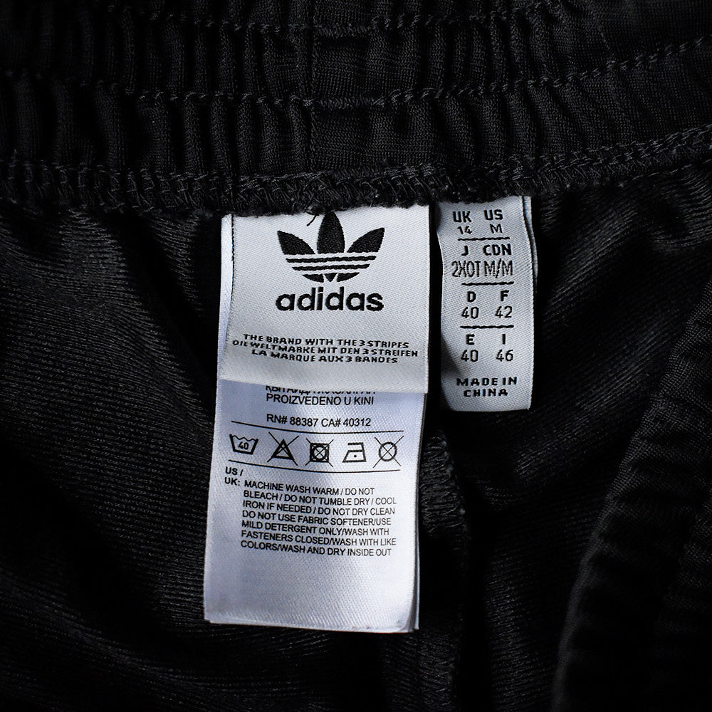 adidas トラックパンツ 240111H