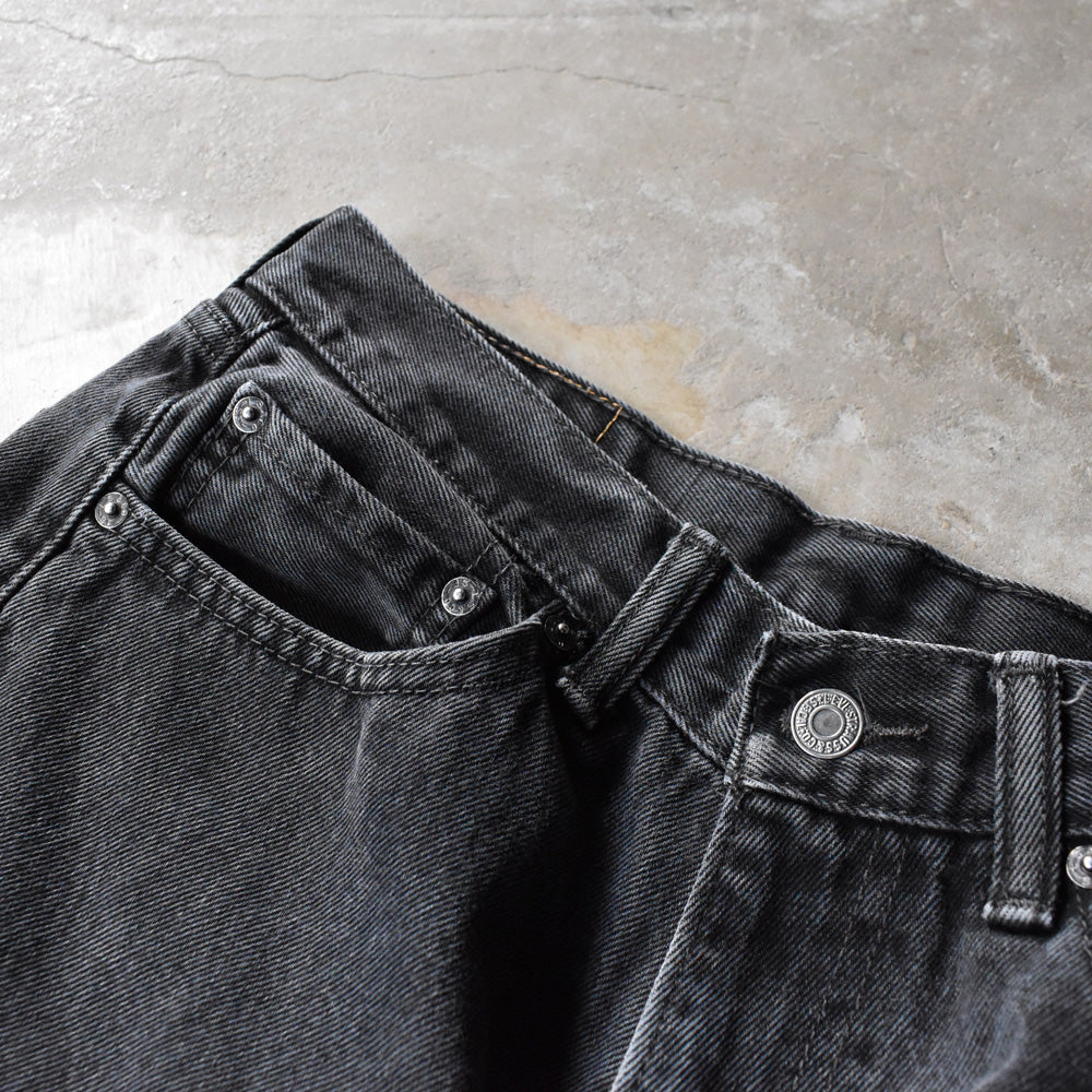 Levi's 505 ブラックデニムパンツ 241002