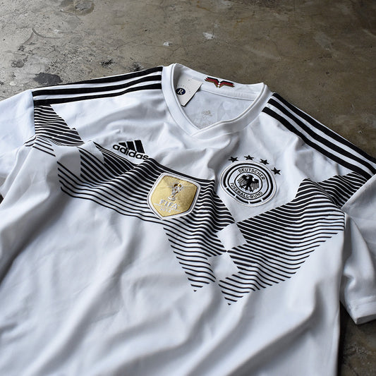 adidas “Die Mannschaft” Germany サッカー ゲームシャツ 240902