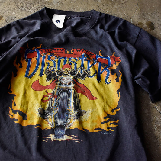 90's “Flirtin' With Disaster” skull＆bike Tシャツ 240403H