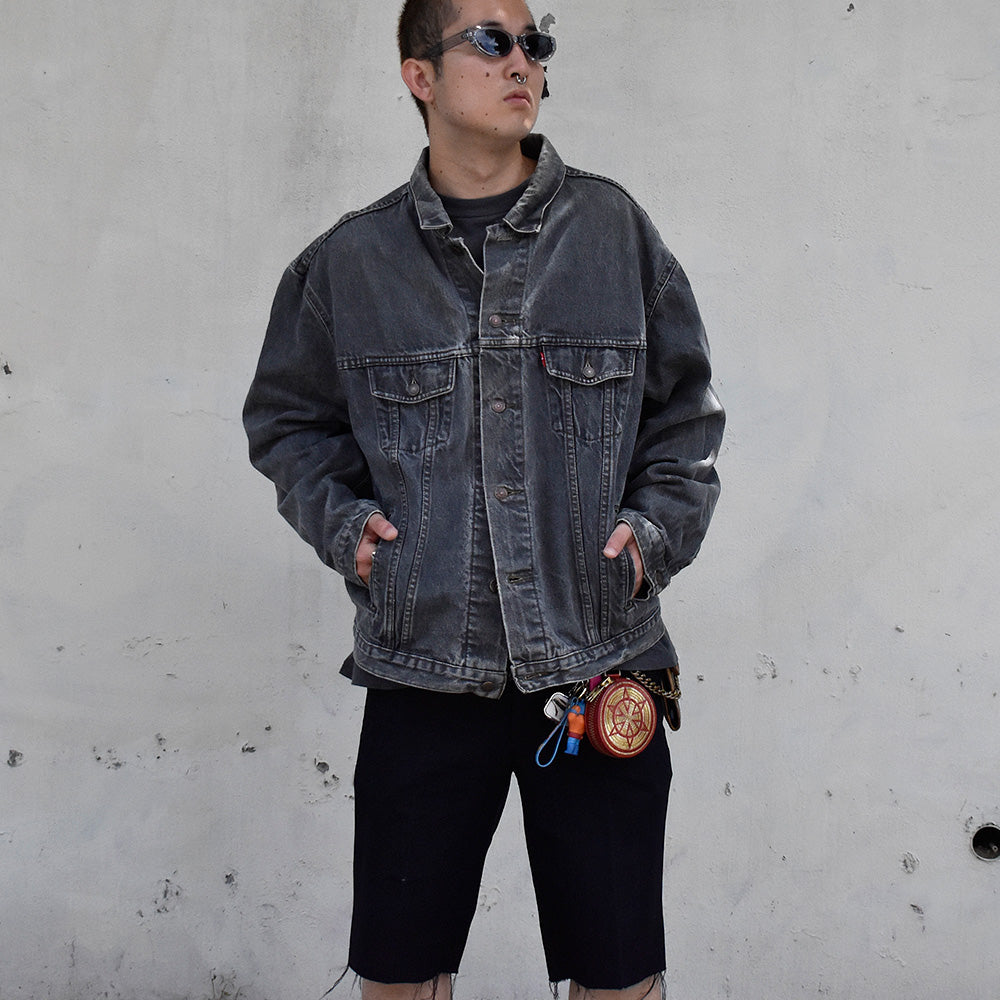 90's Levi's 70506 02 先染めブラック デニムジャケット Made in Great Britain 250719H