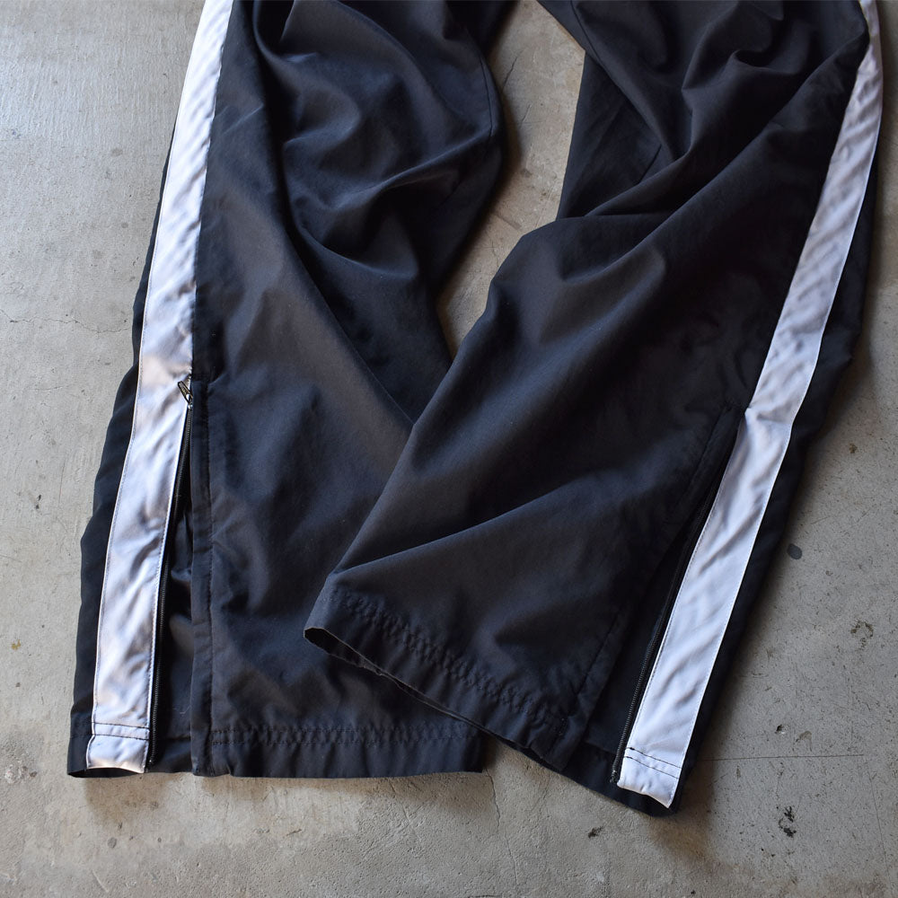 Y2K NIKE ナイロントラックパンツ  231128
