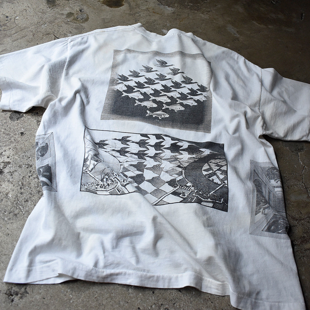 90's M.C.ESCHER マルチプリント！art Tシャツ USA製 240430H
