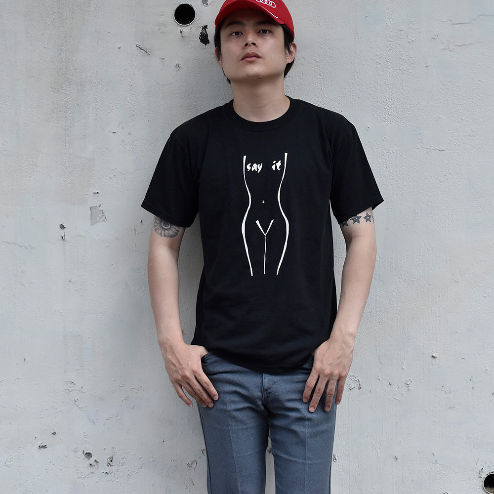 Y2K “The Vagina Monologues” Tシャツ 250710H