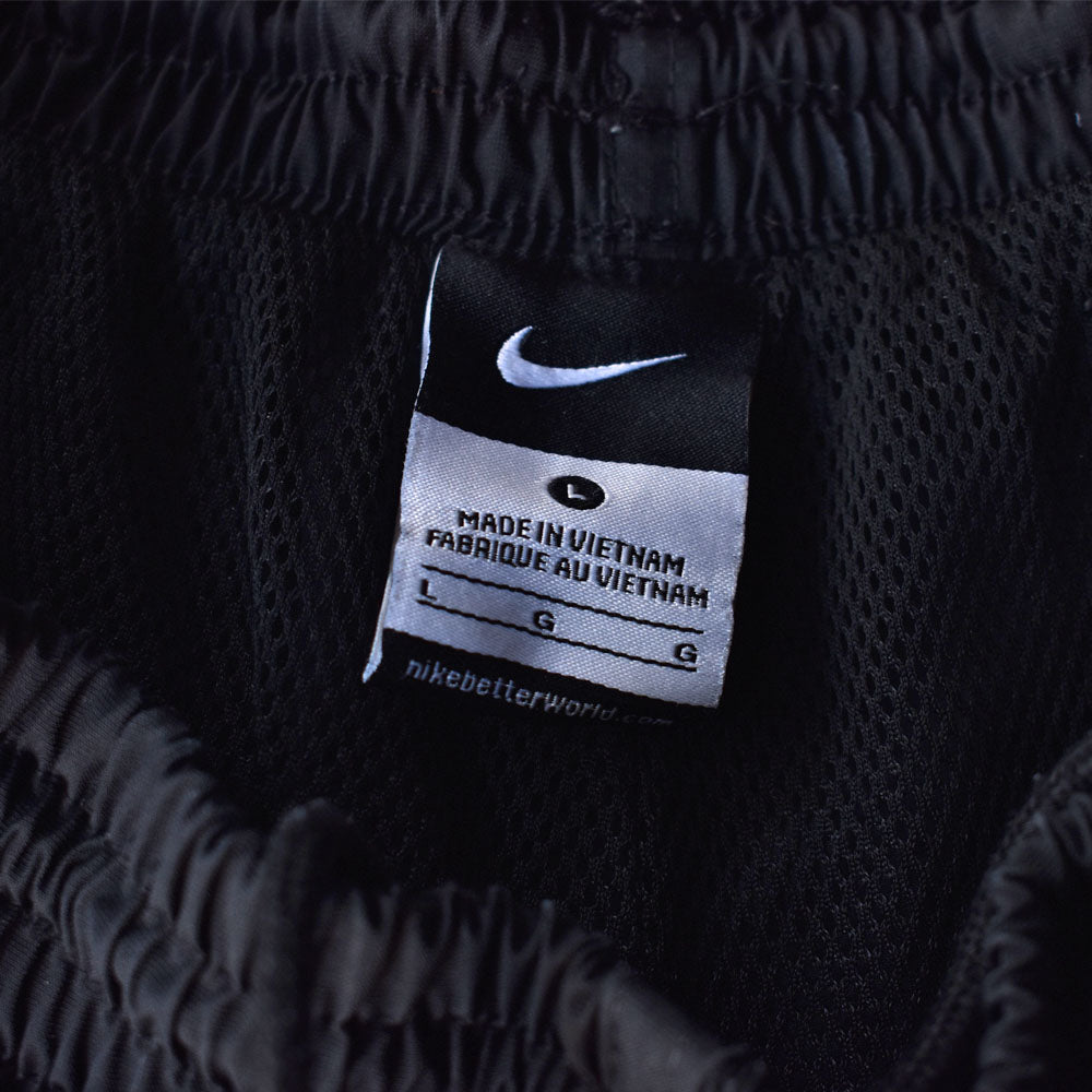 Y2K NIKE ナイロントラックパンツ  231128