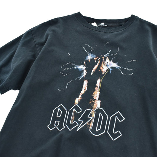Y2K AC/DC "Fist & Lightning" ロックTシャツ 260424H
