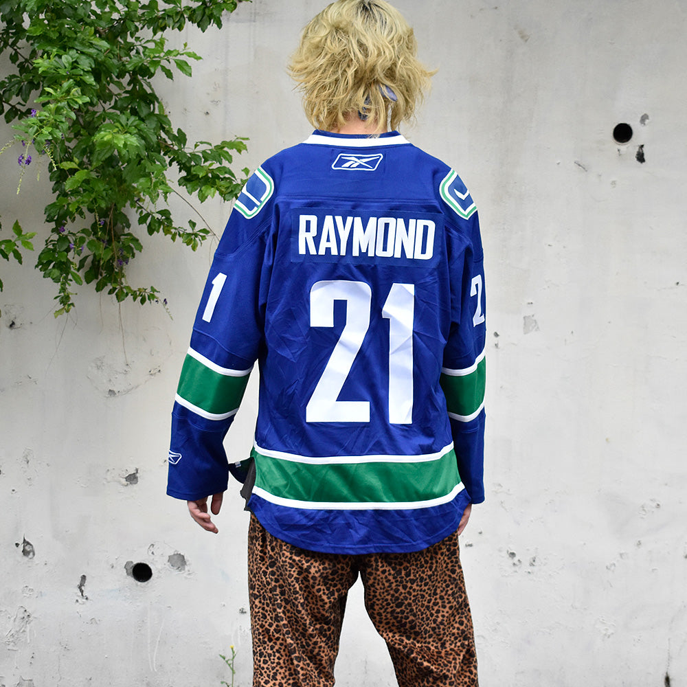 Y2K Reebok NHL “Vancouver Canucks” ホッケーシャツ 250628H