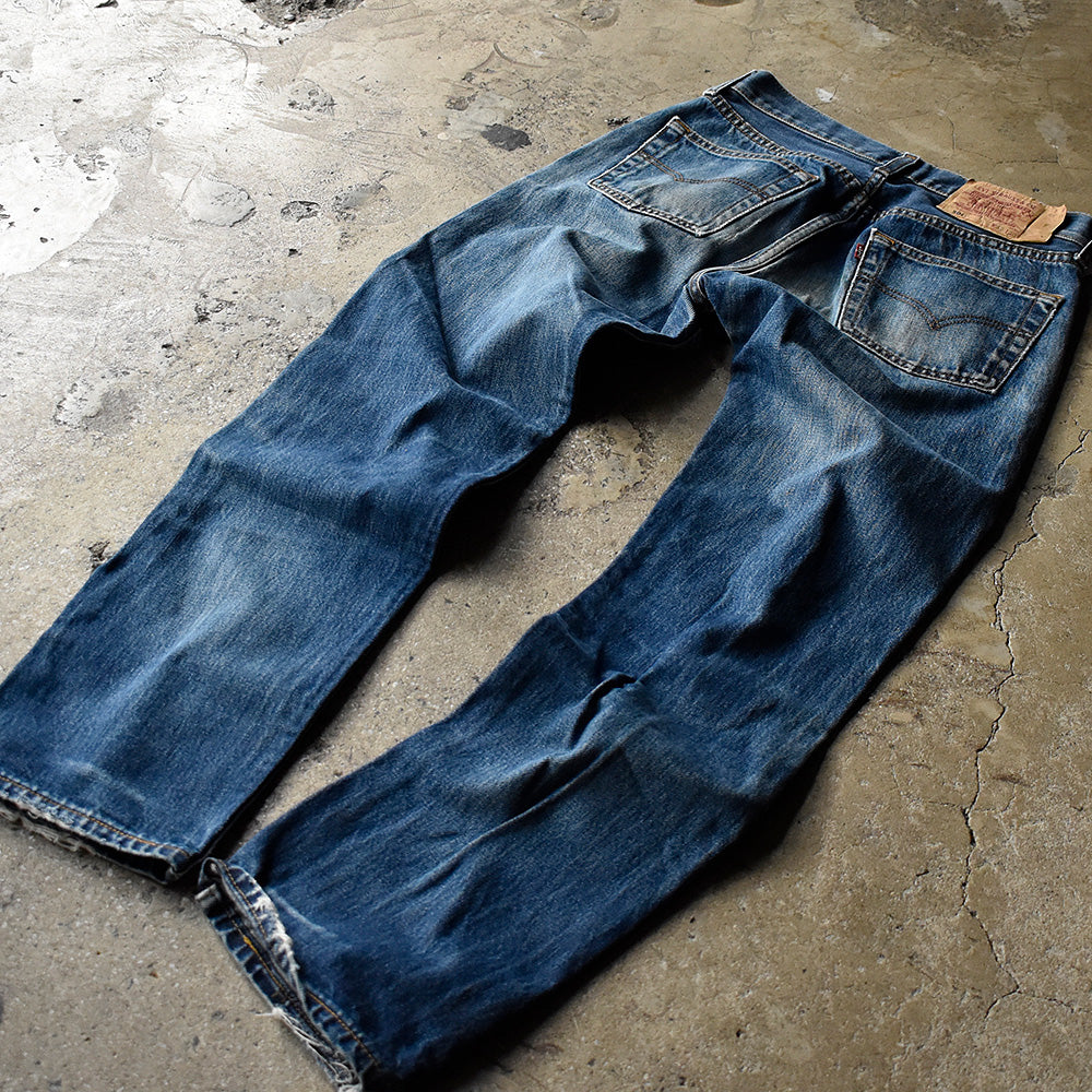 90's～ ヒゲ！ダメージ！ Levi's 501 デニムパンツ Euro製 240318H