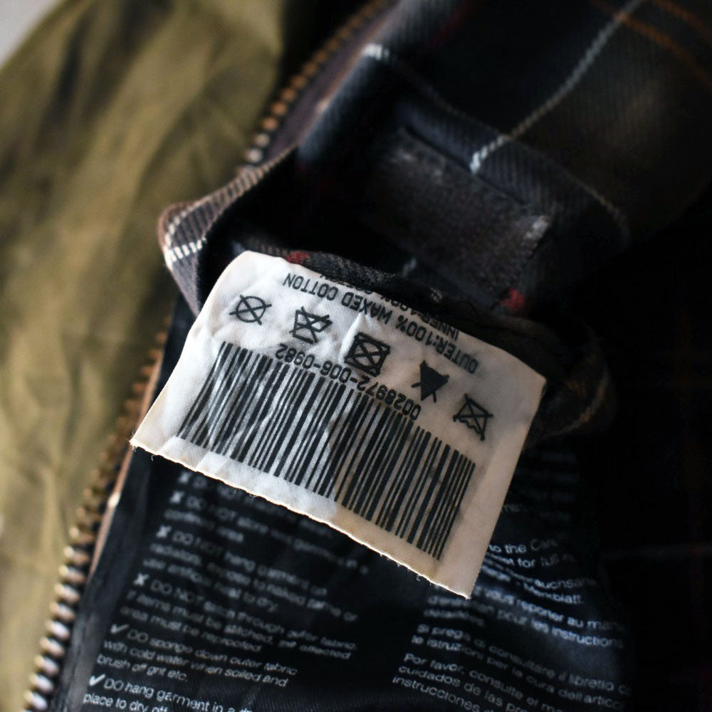 Barbour “CLASSIC BEDALE” オイルドジャケット ライナー付 251111H