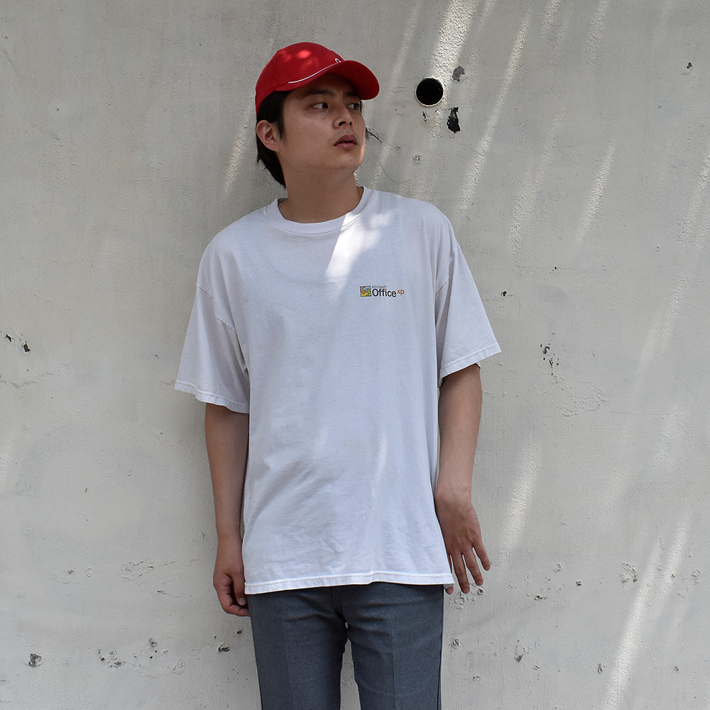 Y2K Microsoft “Office XP 2001” Seeing Is Believing 企業 Tシャツ 250710H