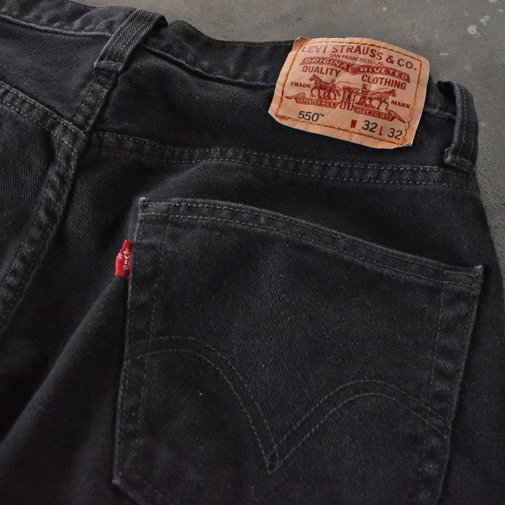 Levi's 550 リラックスフィット ブラックデニムパンツ 240322