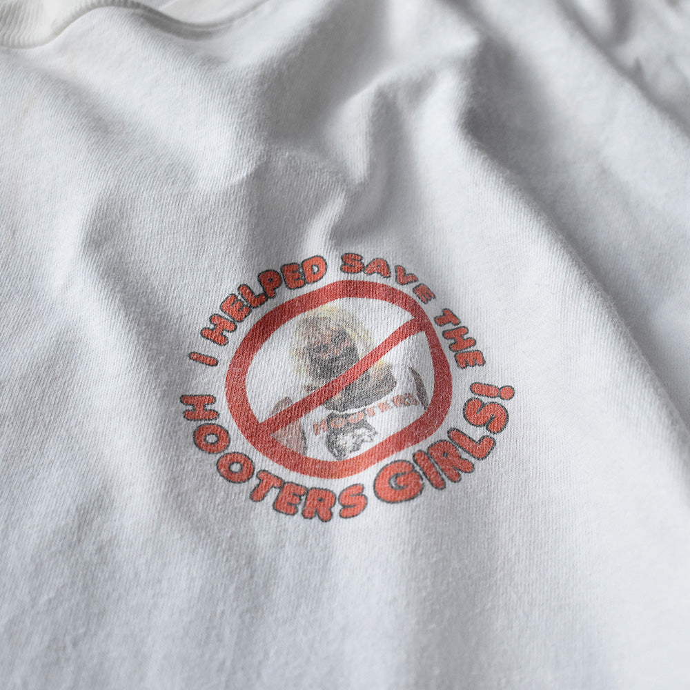 90’s HOOTERS “She’s Staying！“ 両面プリント Tシャツ 250805H