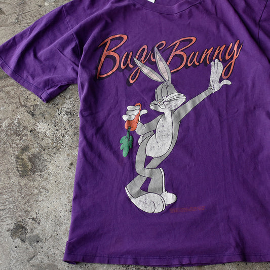 90's Looney Tunes “Bugs Bunny” パープル! 海外アニメ キャラ Tシャツ USA製 250703H