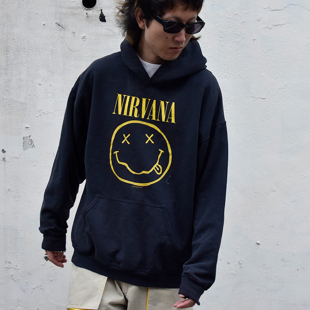 Y2K Nirvana “ラリったスマイリーフェイス” パーカー 231211H