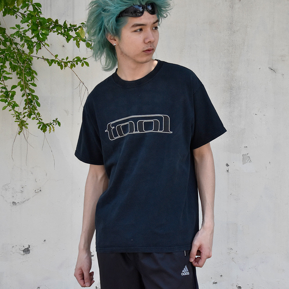 Y2K TOOL “10,000 Days” Tシャツ 250514H