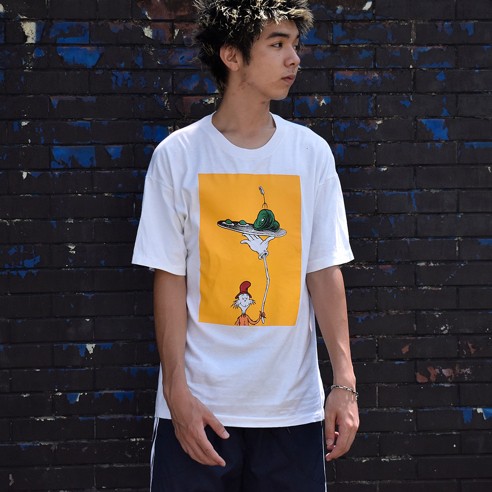 90’s Dr. Seuss ”The Cat in the Hat” 海外絵本 キャラ Tシャツ 250901H
