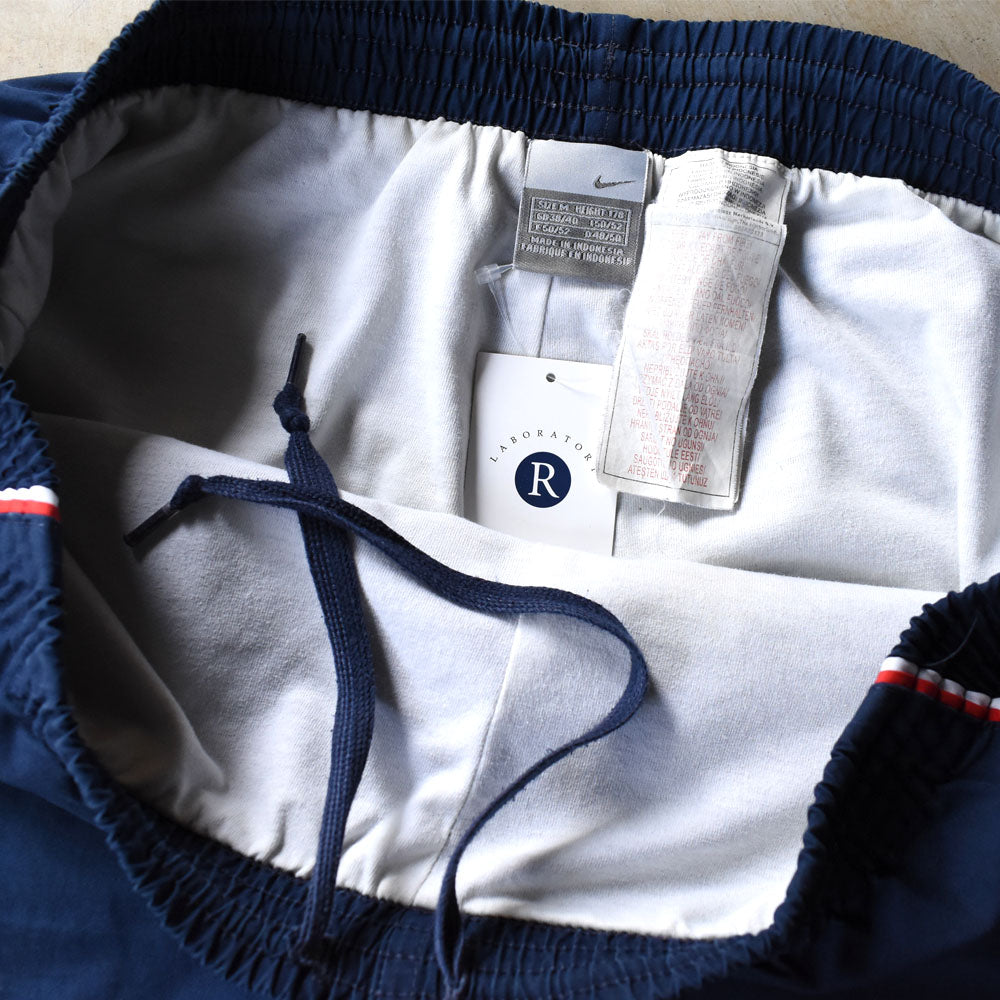 Y2K NIKE “トリコロールライン”トラックパンツ 251031H