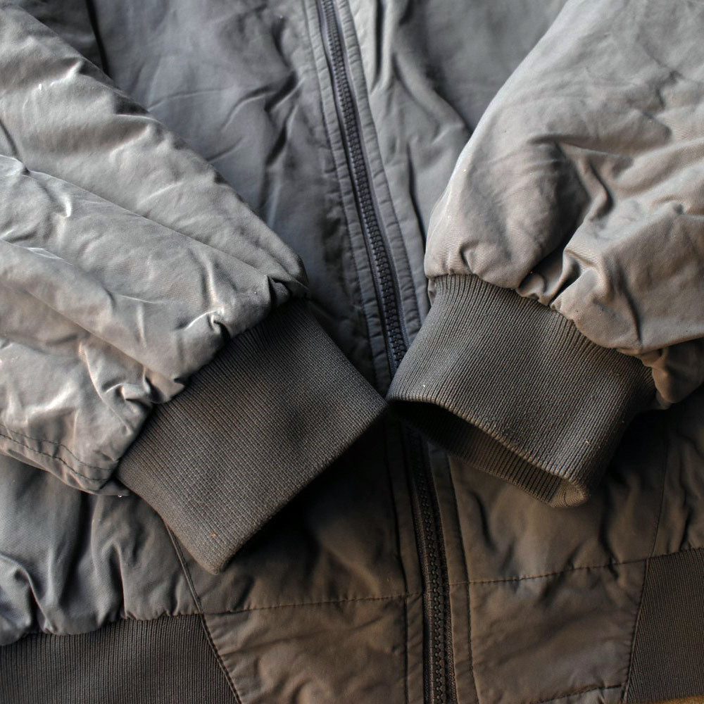 90’s Calvin Klein 中綿入り ナイロンジャケット 251111H