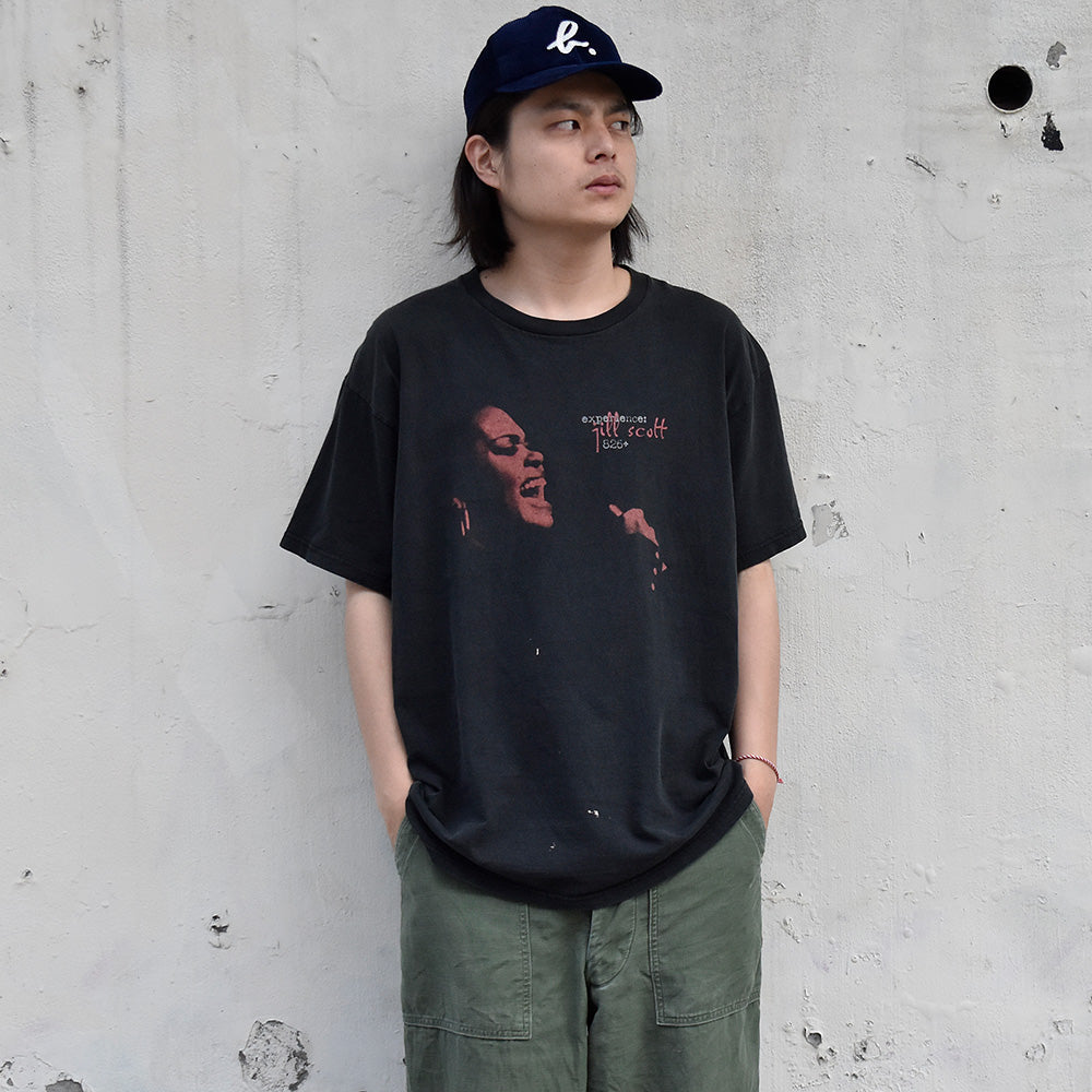 Y2K Jill Scott “Experience: Jill Scott 826+” Tシャツ 240621H