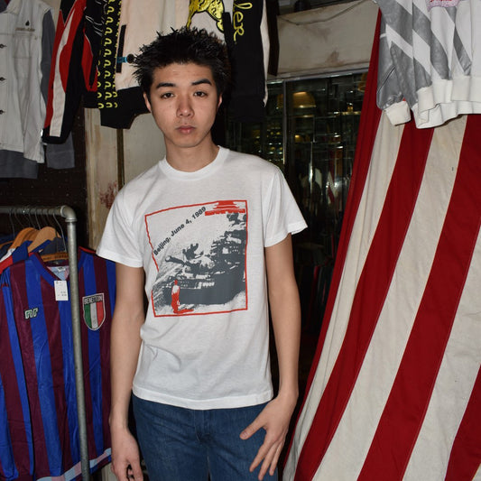 80's 天安門事件 "TANK MAN" Tシャツ 260331H