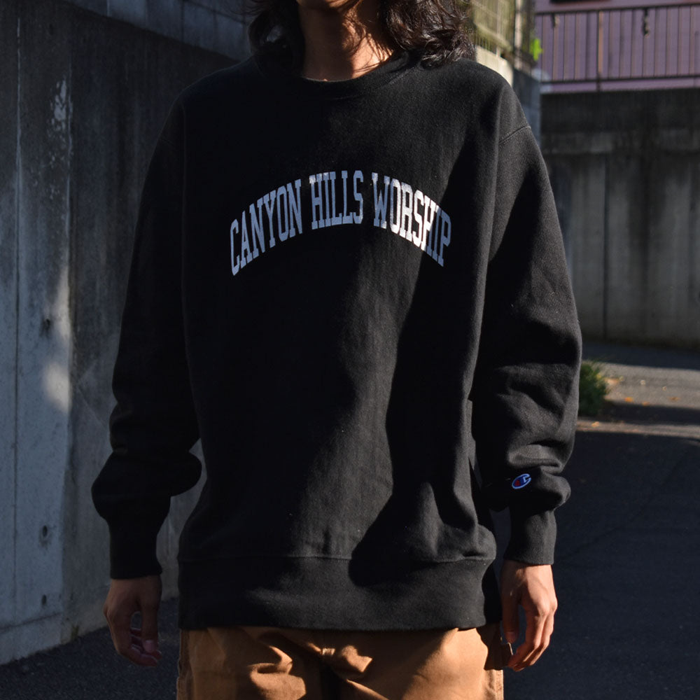 Champion “CANYON HILLS WORSHIP” RWスウェット 231013