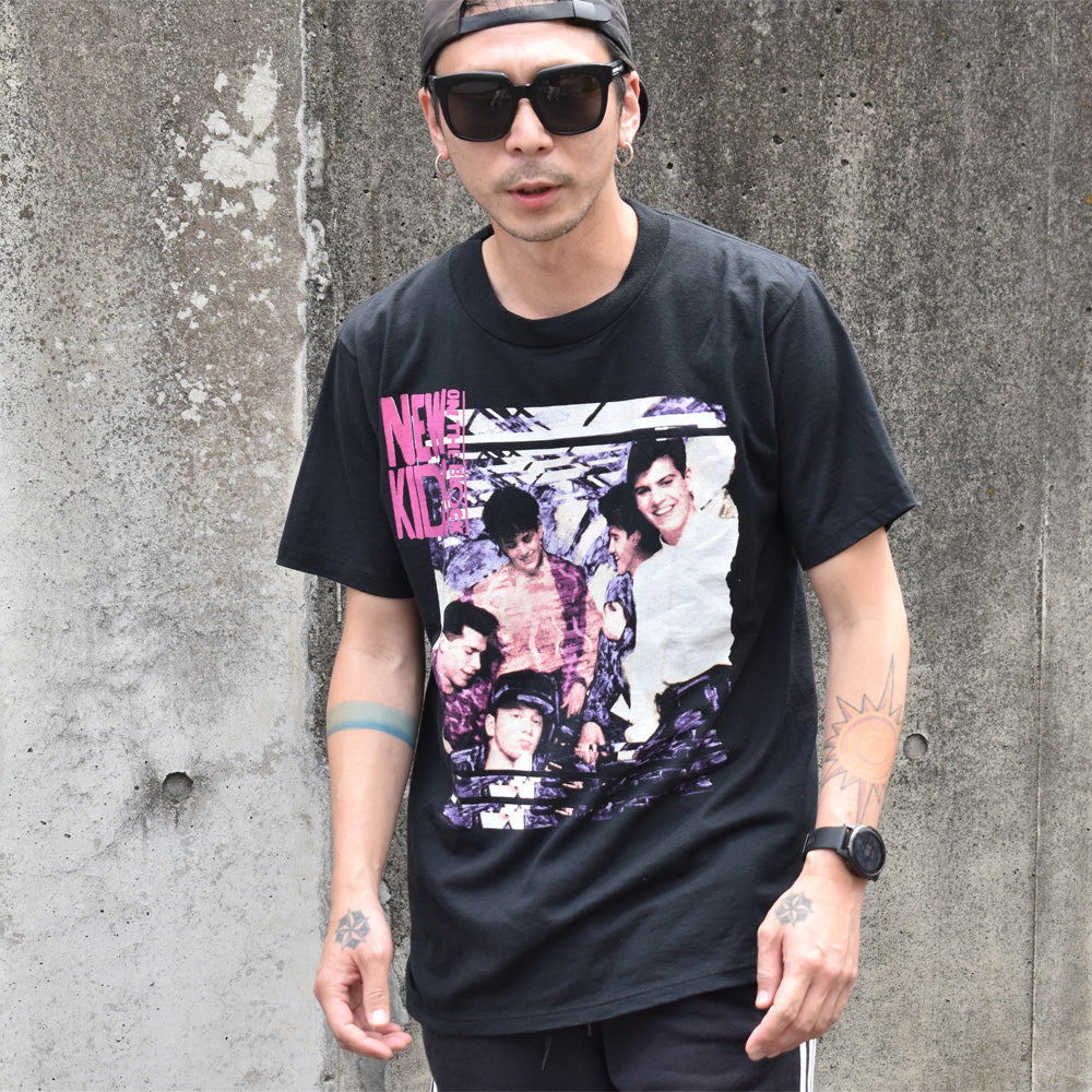 90's　NEW KIDS ON THE BLOCK/ニュー・キッズ・オン・ザ・ブロック Tシャツ　USA製　230804