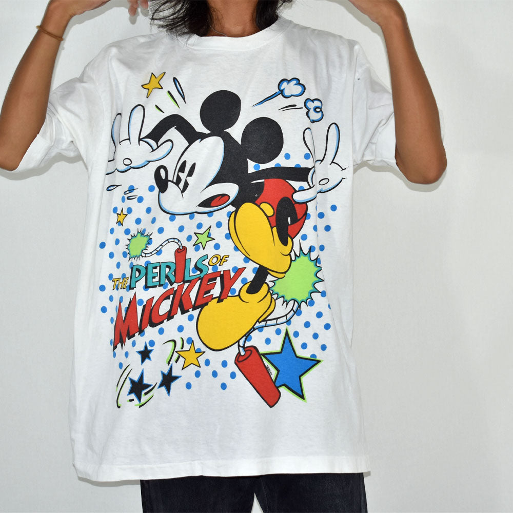 90’s　 Disney/ディズニー “THE PERILS OF MICKEY” 大判プリント！ Tシャツ　230814