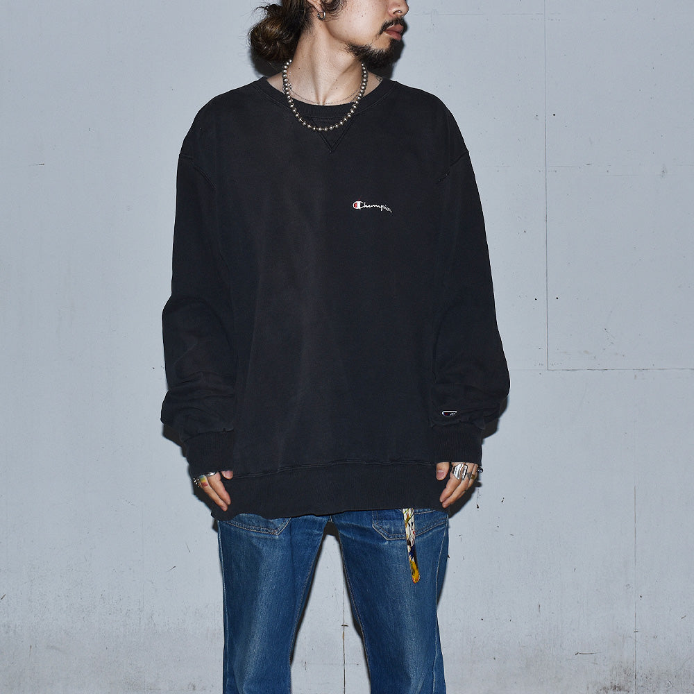 90's Champion 刺繡ロゴ スウェット XXLサイズ！ 231119