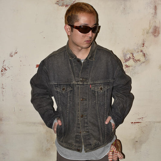 90’s Levi’s 先染めブラックデニム トラッカージャケット 251212H