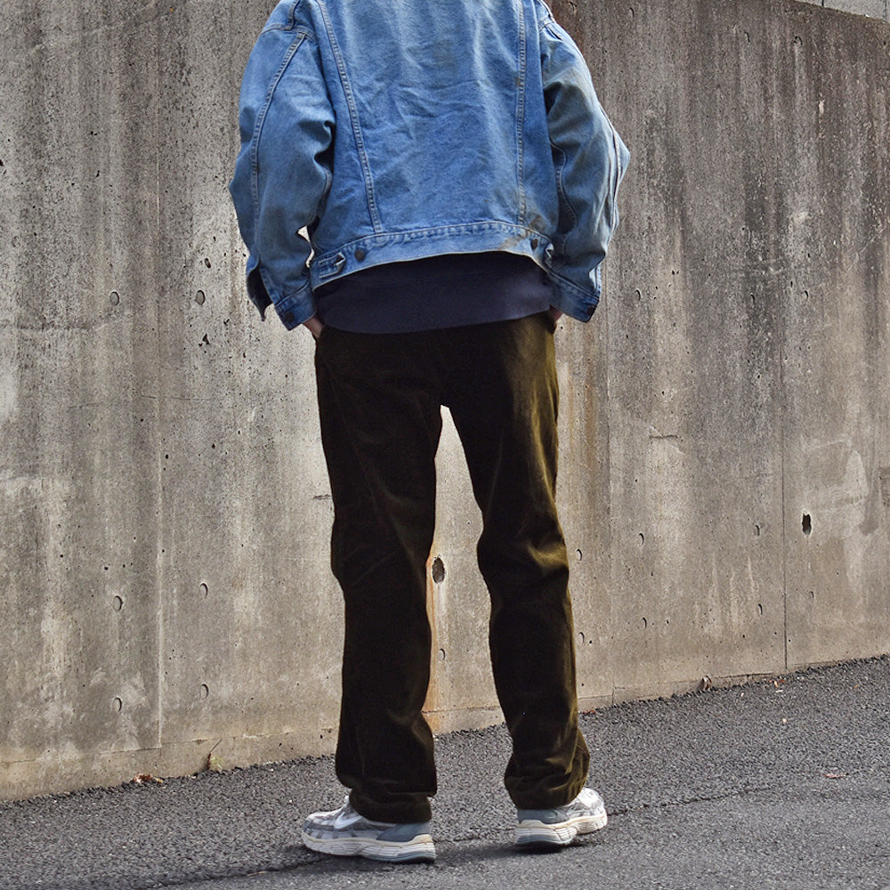 Polo Ralph Lauren “CLASSIC FIT” コーデュロイパンツ 231127