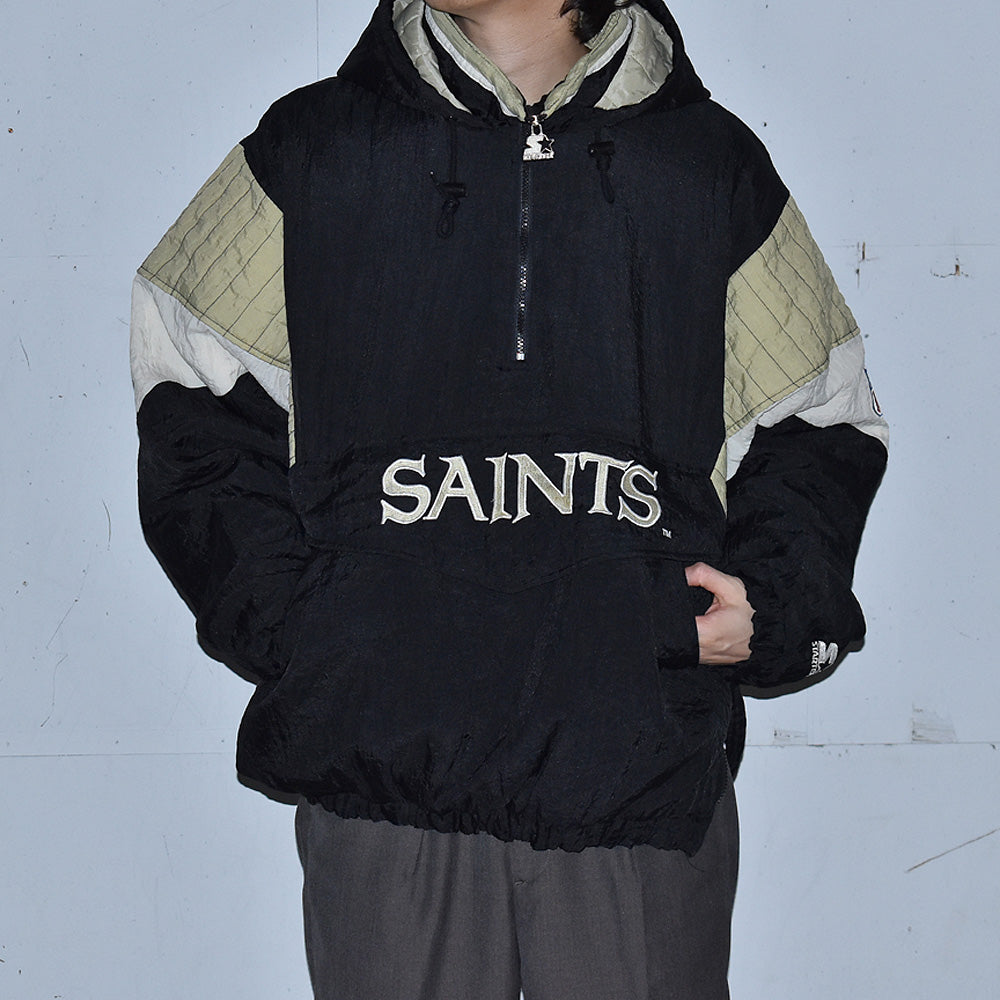 STARTER “NFL New Orleans Saints” 中綿入り ナイロンジャケット プルオーバー 240221