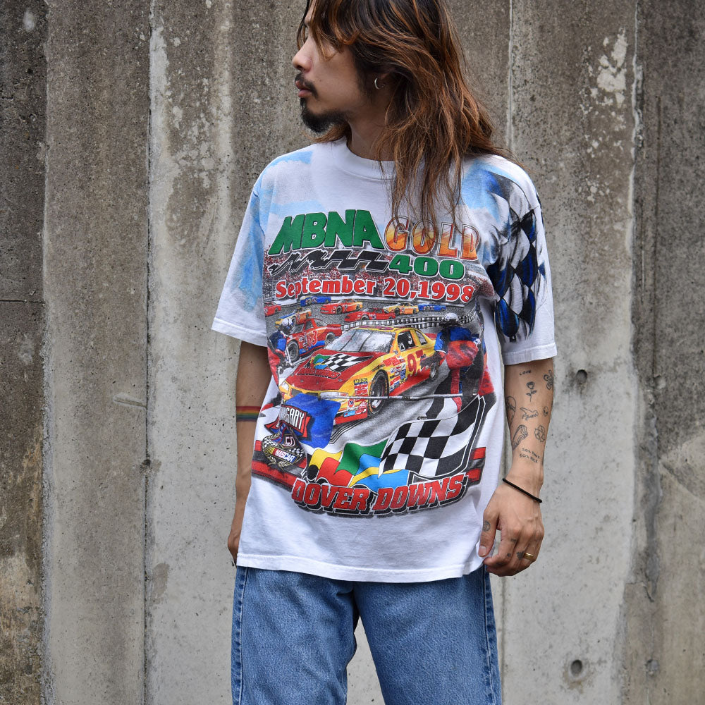 90's　CHASE authentics “NASCER MBNA COLD 400” AOP！ レーシング Tシャツ 　USA製　230625