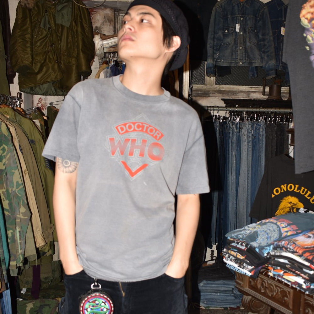 80's Doctor Who 鬼フェード ムービーTシャツ 260915H