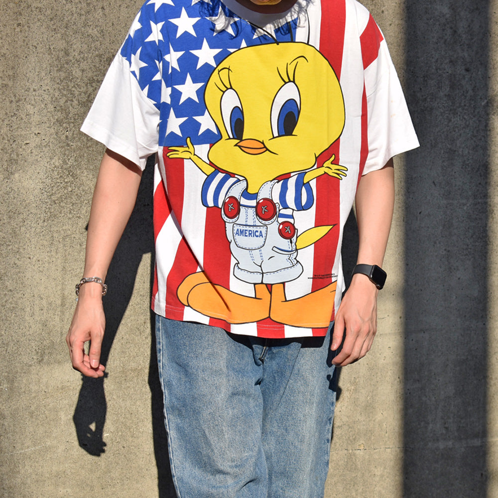90's　Looney Tunes/ルーニー・テューンズ ”AMERICAN TWEETY” 大判プリント Tシャツ　USA製　230807