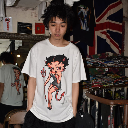 90's Betty Boop "DEVIL" ピンナップ 両面プリント キャラT 260609H
