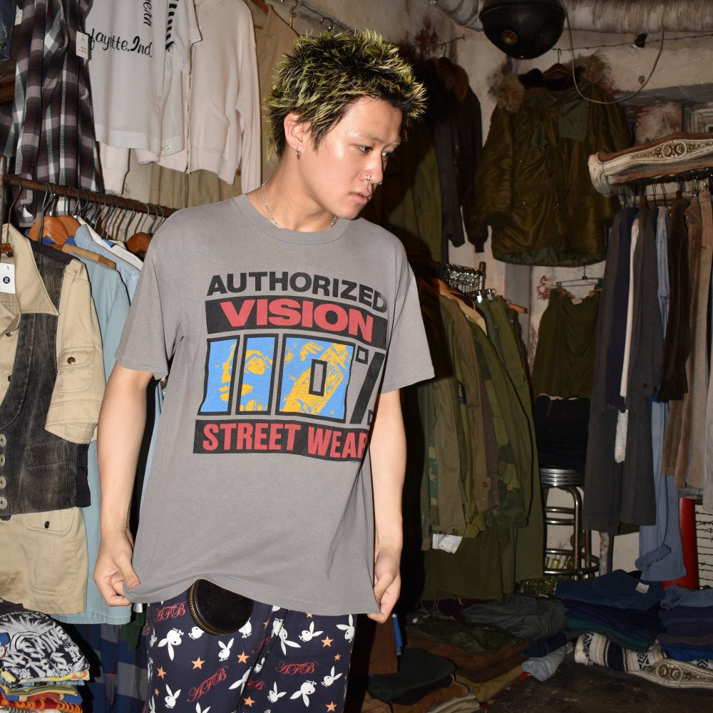 80's VISION STREET WEAR "AUTHORIZED 110%" スケートTシャツ USA製 260626H