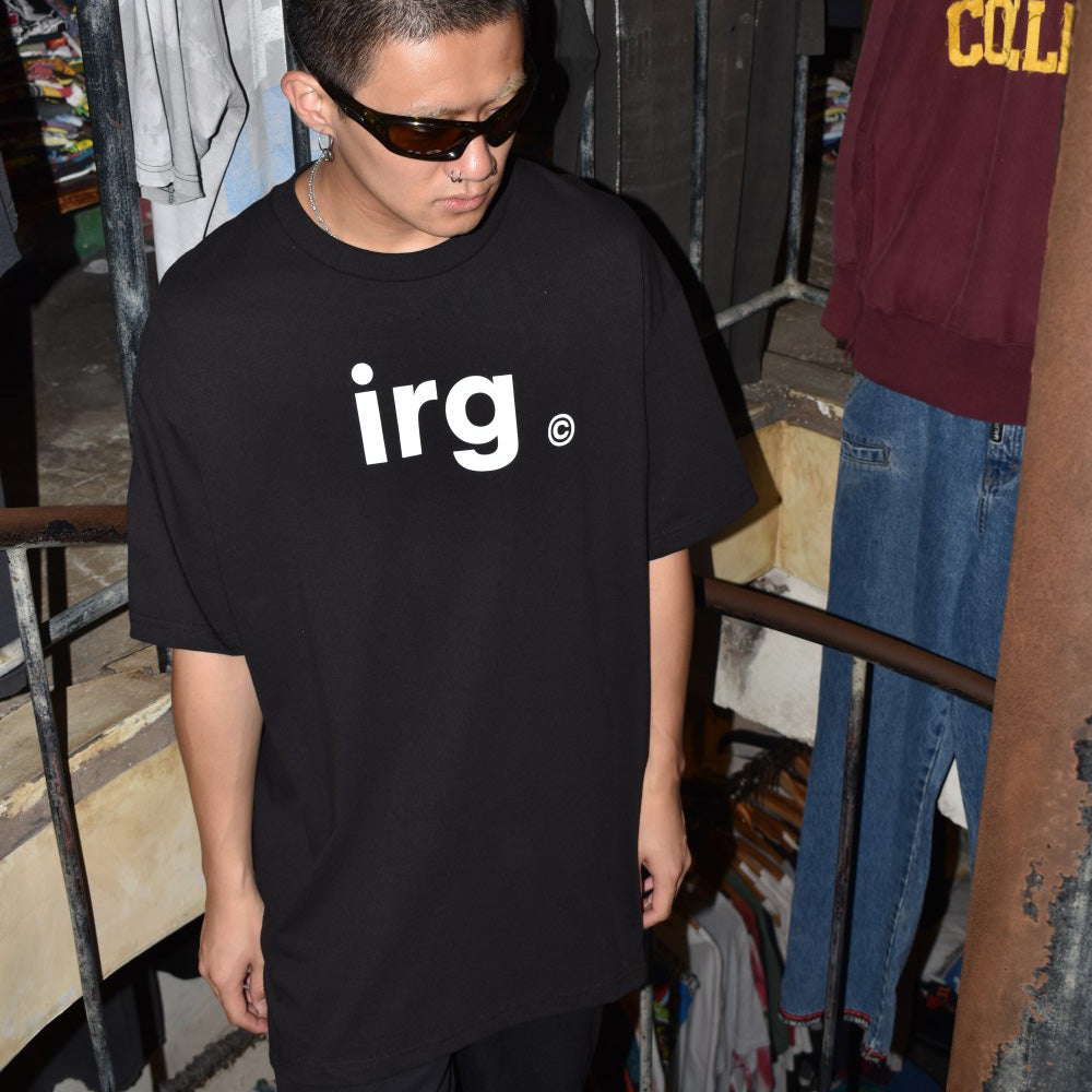 blackmeans irregular "irg©" ロゴTシャツ 260728H