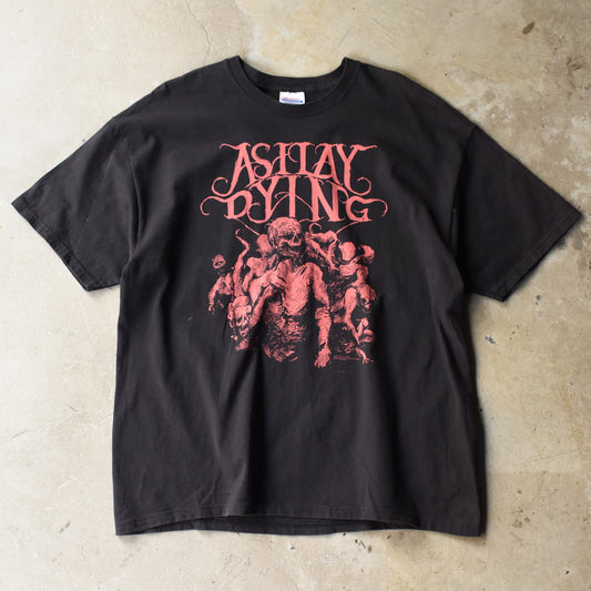 デッドストック! As I Lay Dying "Zombie Graphic" Tシャツ 250909